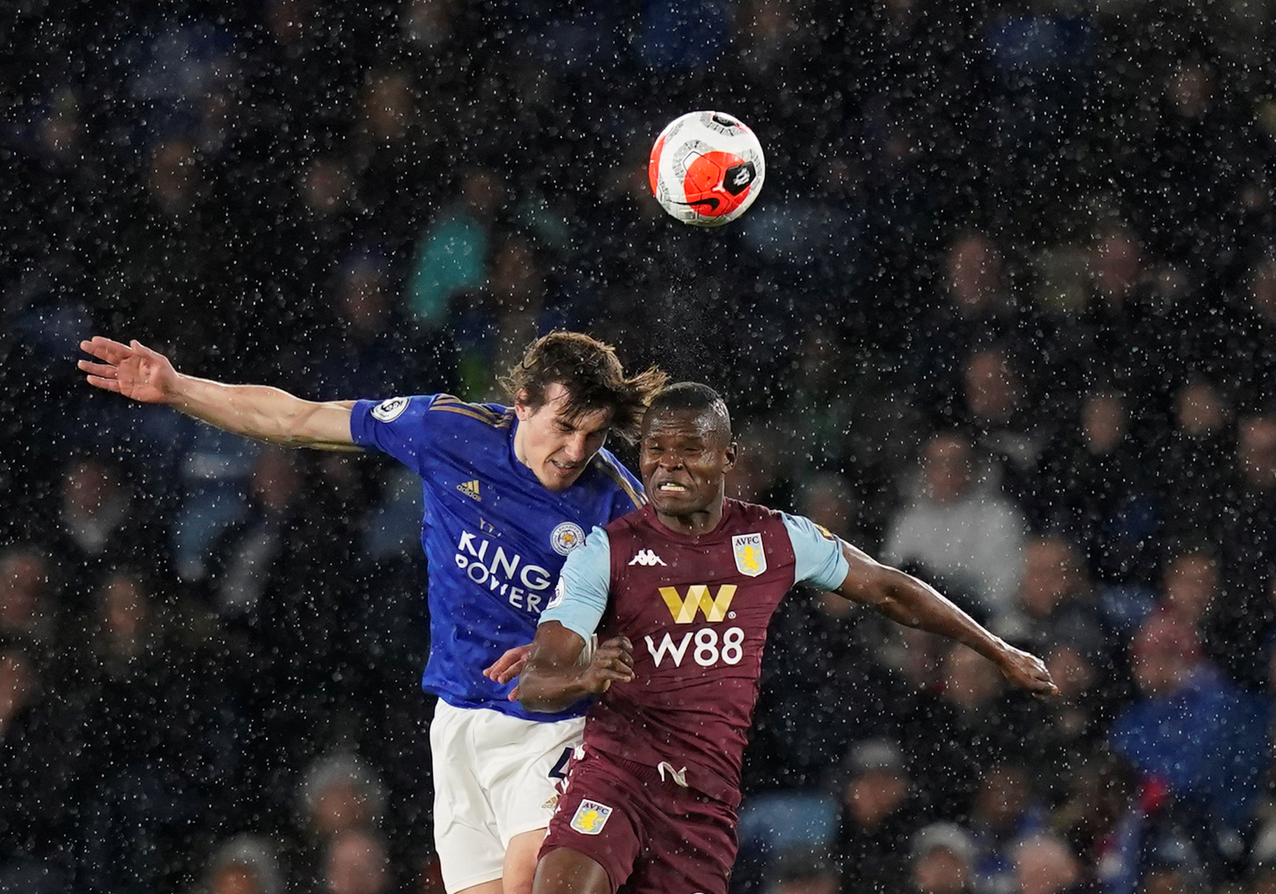 他在欧洲和 他在欧洲和